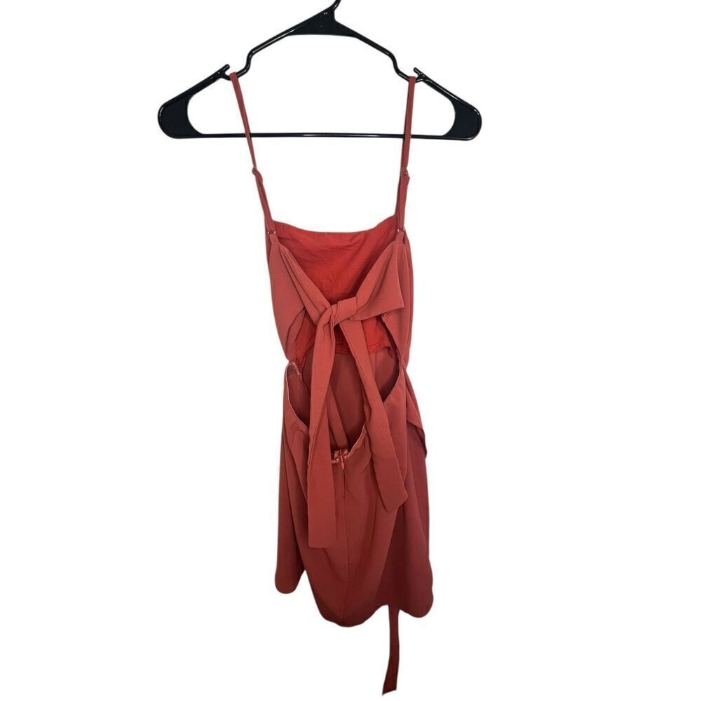 White Fox Boutique Pink Spaghetti Strap Wrap Mini Dress Open Back - Picture 3 of 4